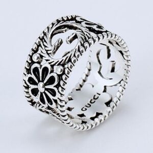 Double G chrysanthemum hollow ring -Gucci