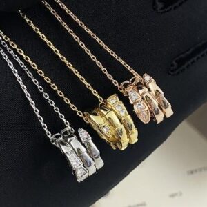 snake-shaped three-ring necklace-Bulgari