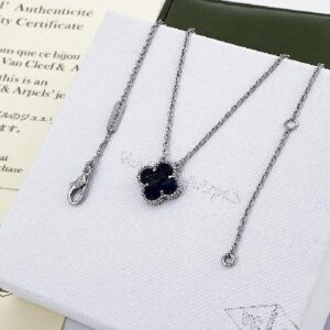 Four-leaf Clover Necklace [High-end Edition]