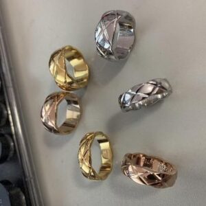 Pineapple ring-Chanel