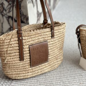 Loewe Straw Vegetable Basket (with Inner Cloth Nag) - LOEWE